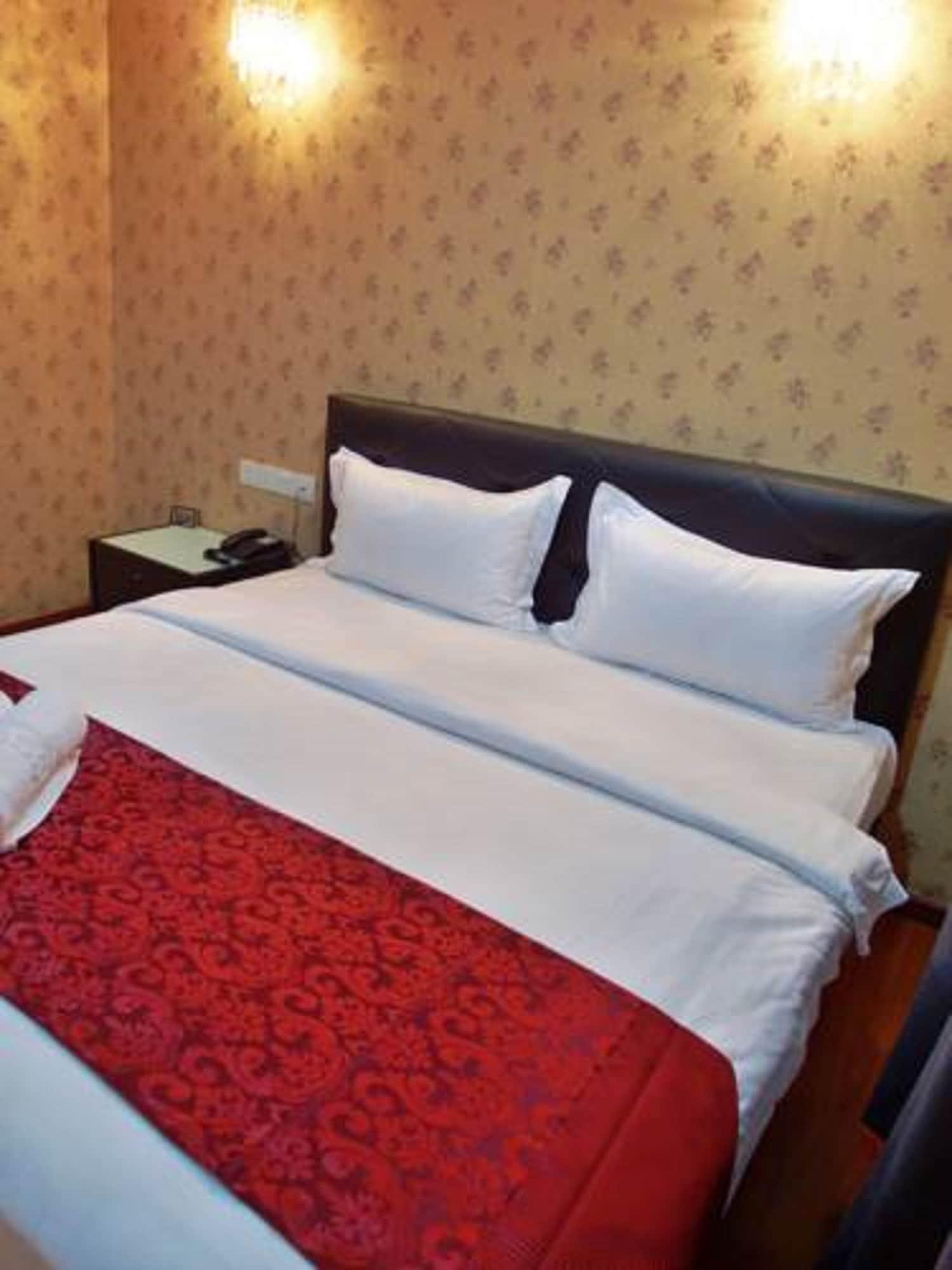 Classic Kinabalu Hotel Кота Кинабалу Екстериор снимка