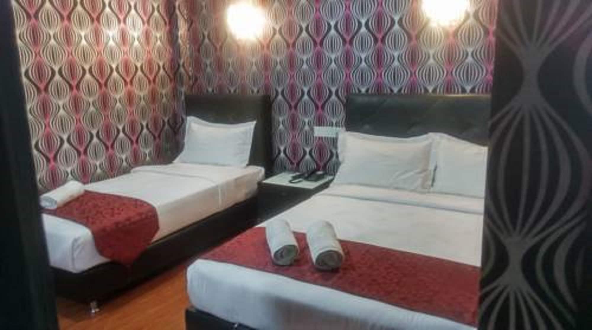 Classic Kinabalu Hotel Кота Кинабалу Екстериор снимка