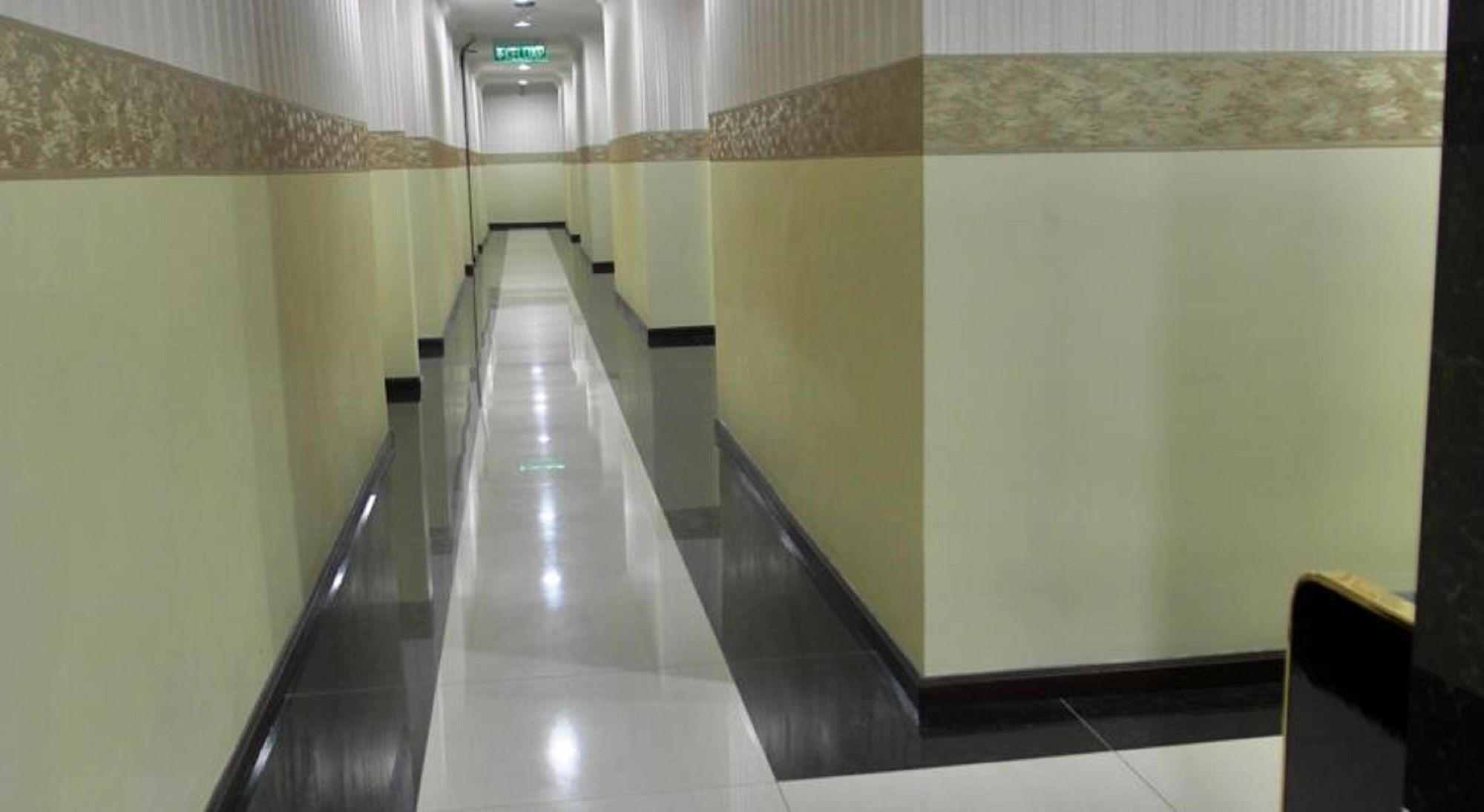 Classic Kinabalu Hotel Кота Кинабалу Екстериор снимка