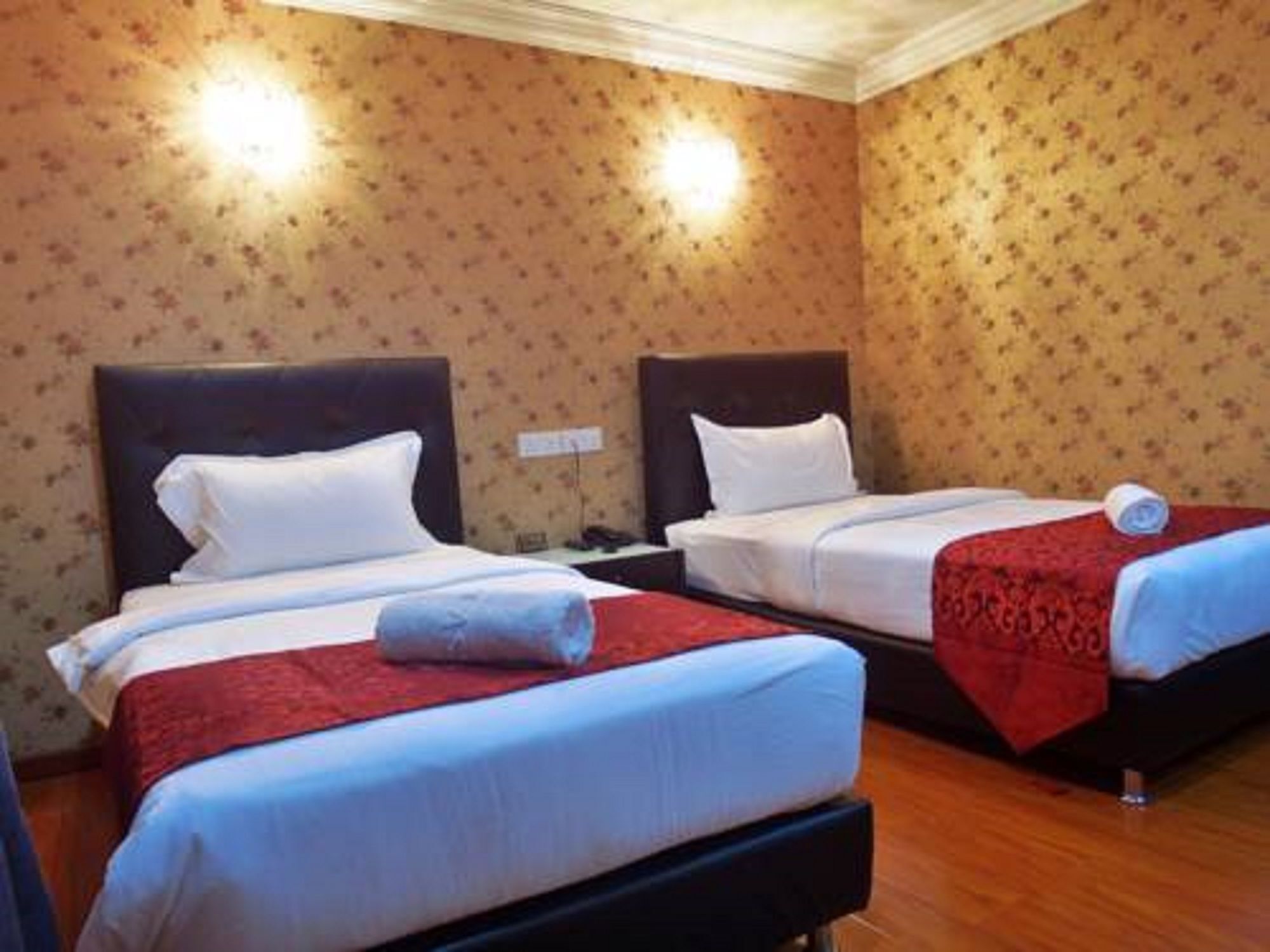 Classic Kinabalu Hotel Кота Кинабалу Екстериор снимка